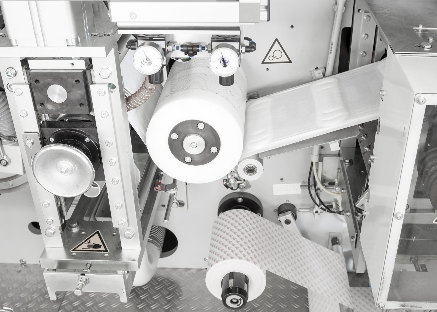 custom packaging solutions for premium products (3) custom packaging solutions for premium products